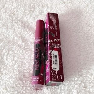 Victoria Secret Matte Lipstick